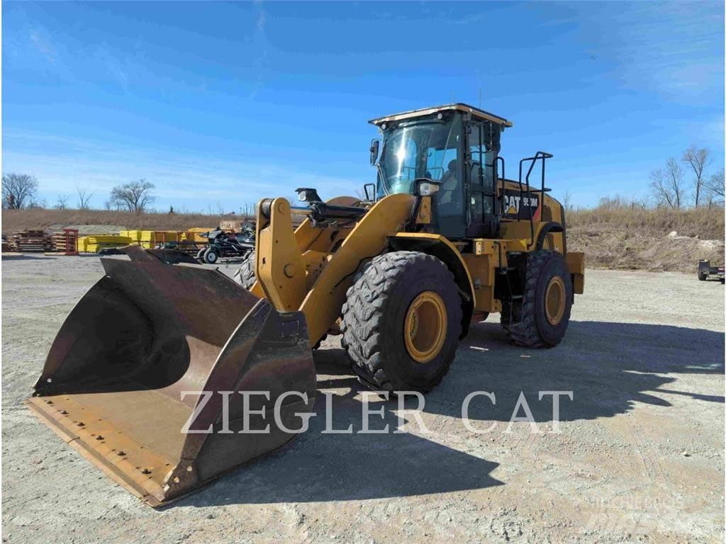 CAT 950M Iekrāvēji uz riteņiem