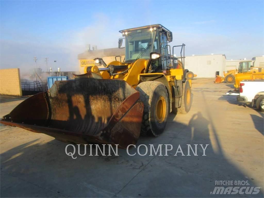 CAT 950M Iekrāvēji uz riteņiem