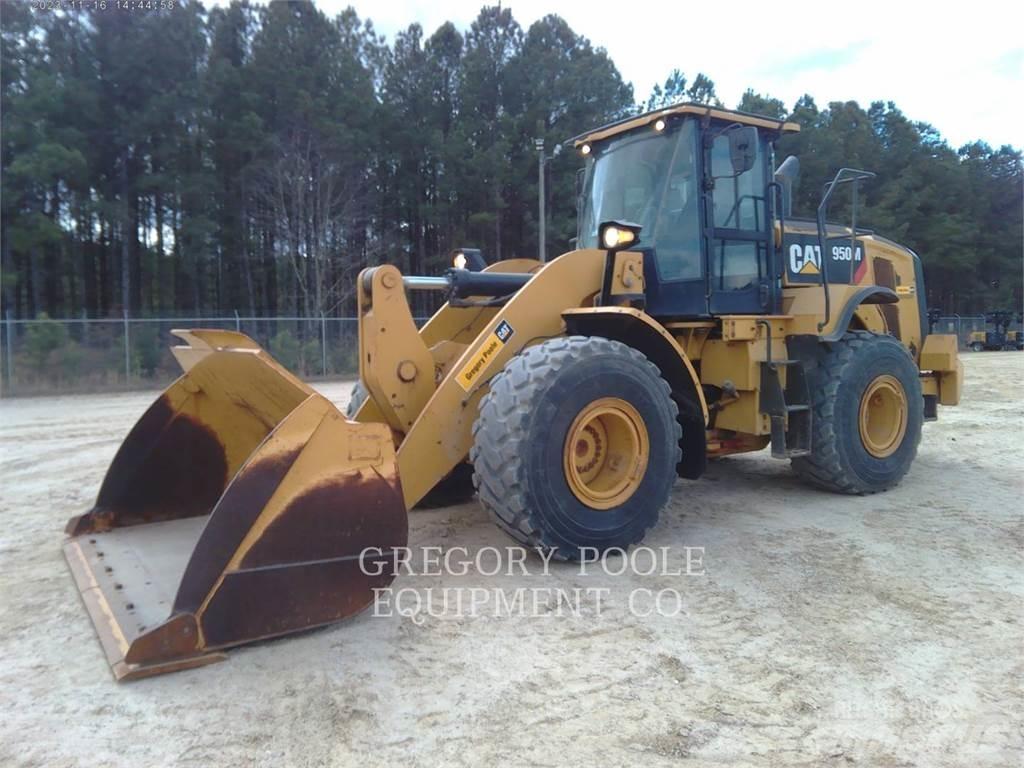 CAT 950M Iekrāvēji uz riteņiem