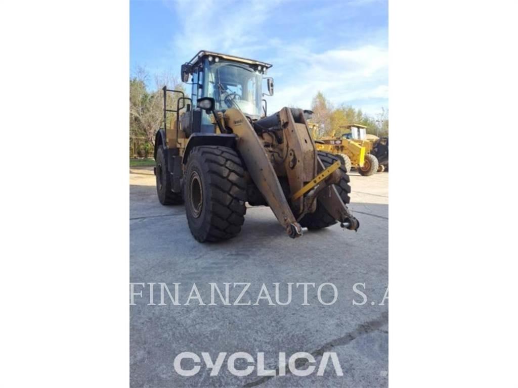 CAT 950M Iekrāvēji uz riteņiem