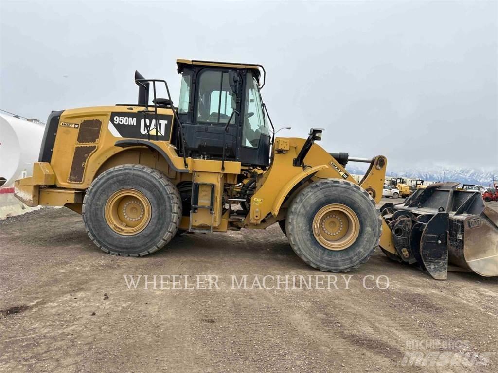 CAT 950M Iekrāvēji uz riteņiem