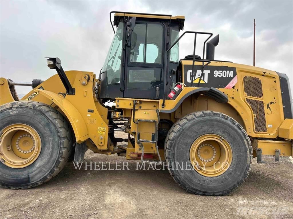 CAT 950M Iekrāvēji uz riteņiem