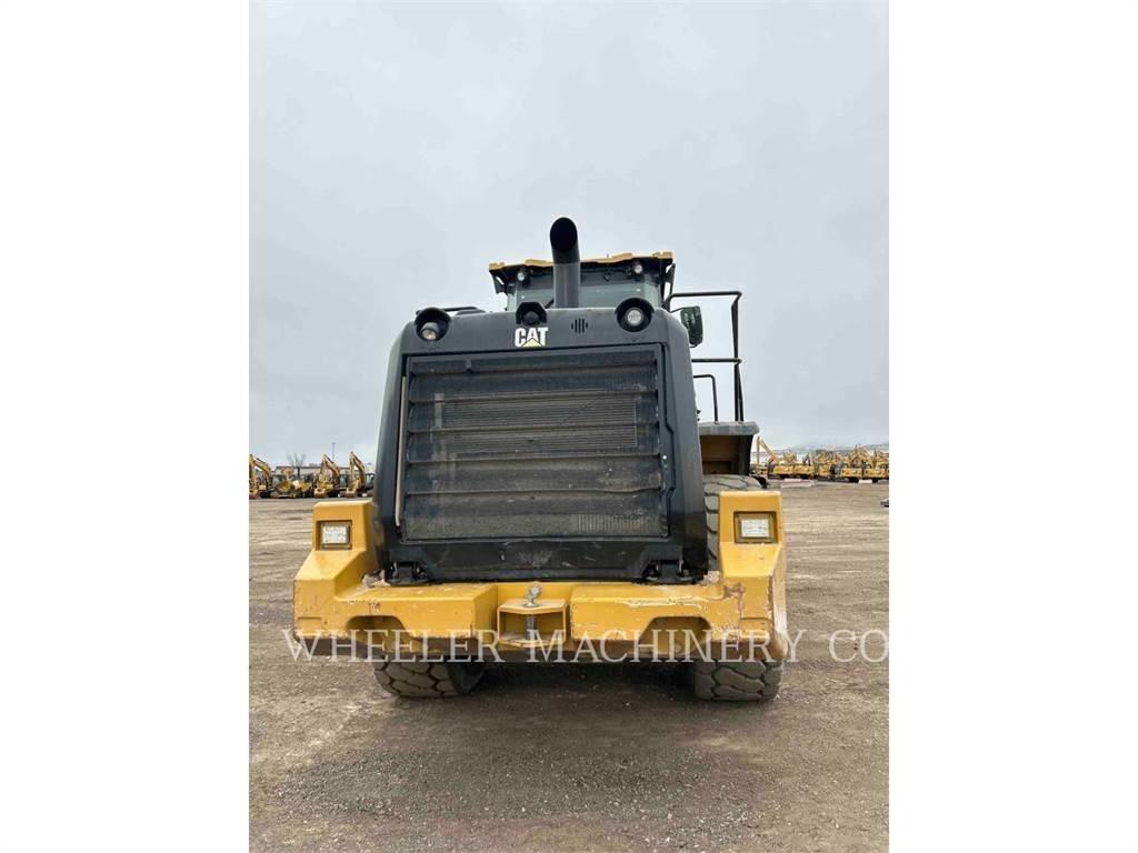 CAT 950M Iekrāvēji uz riteņiem