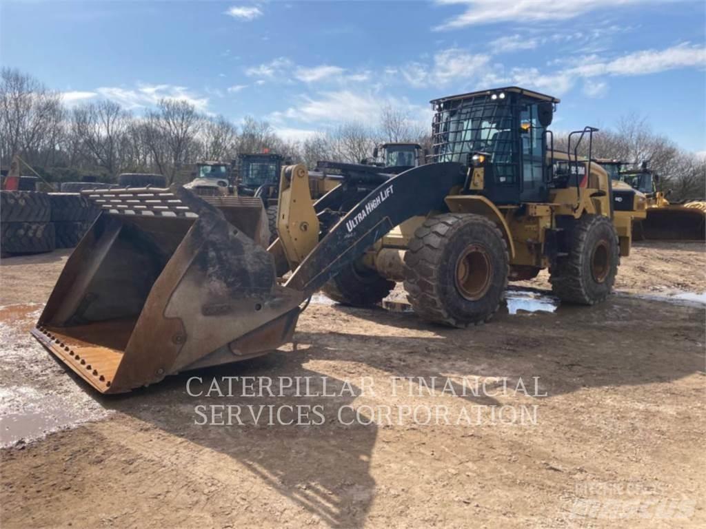 CAT 950M Iekrāvēji uz riteņiem