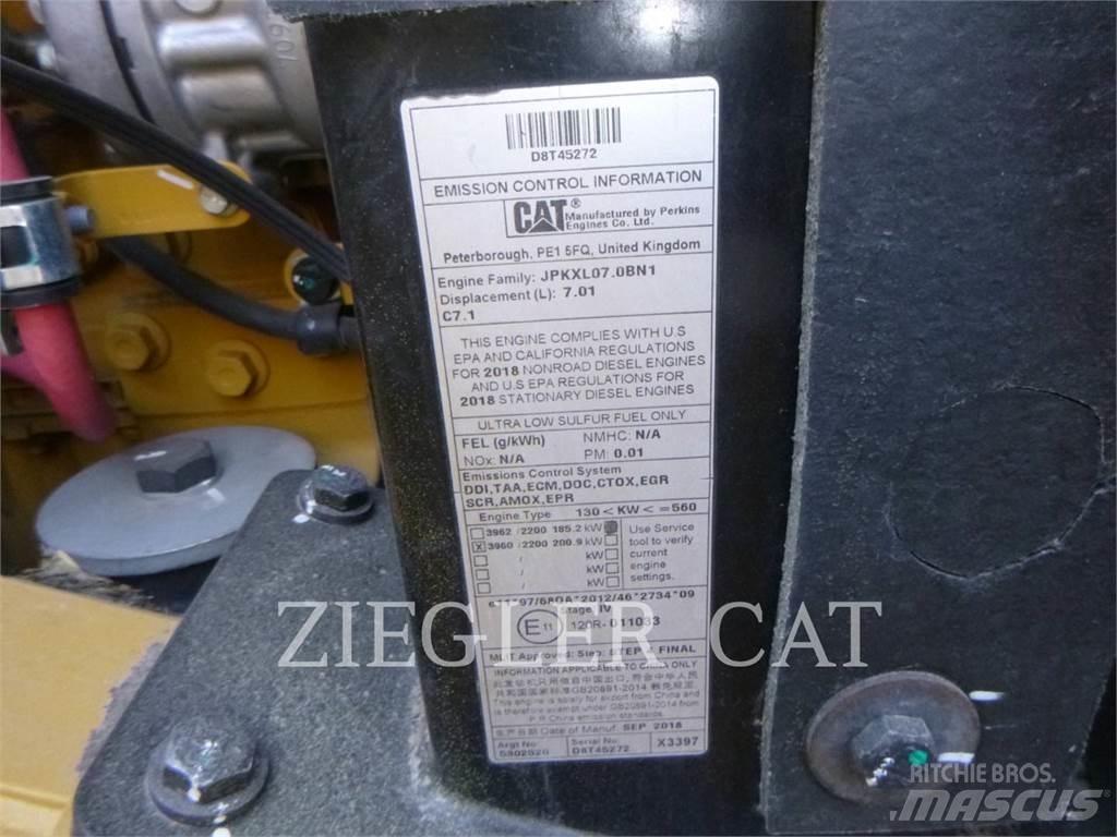CAT 950M Iekrāvēji uz riteņiem