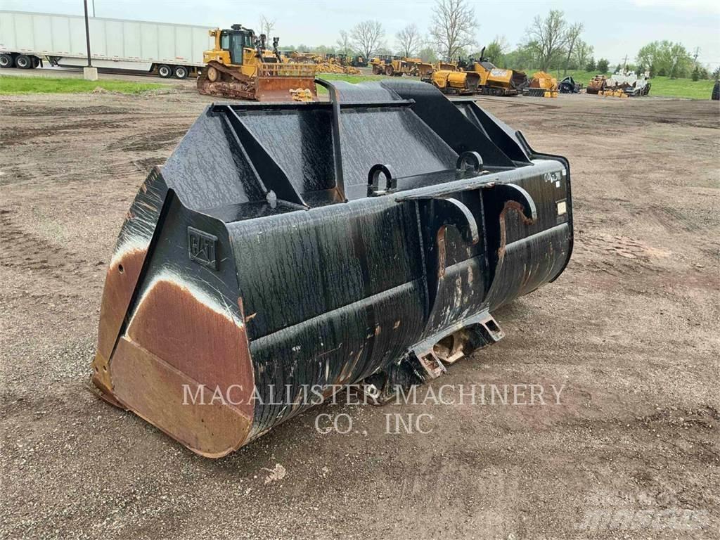 CAT 950M Iekrāvēji uz riteņiem