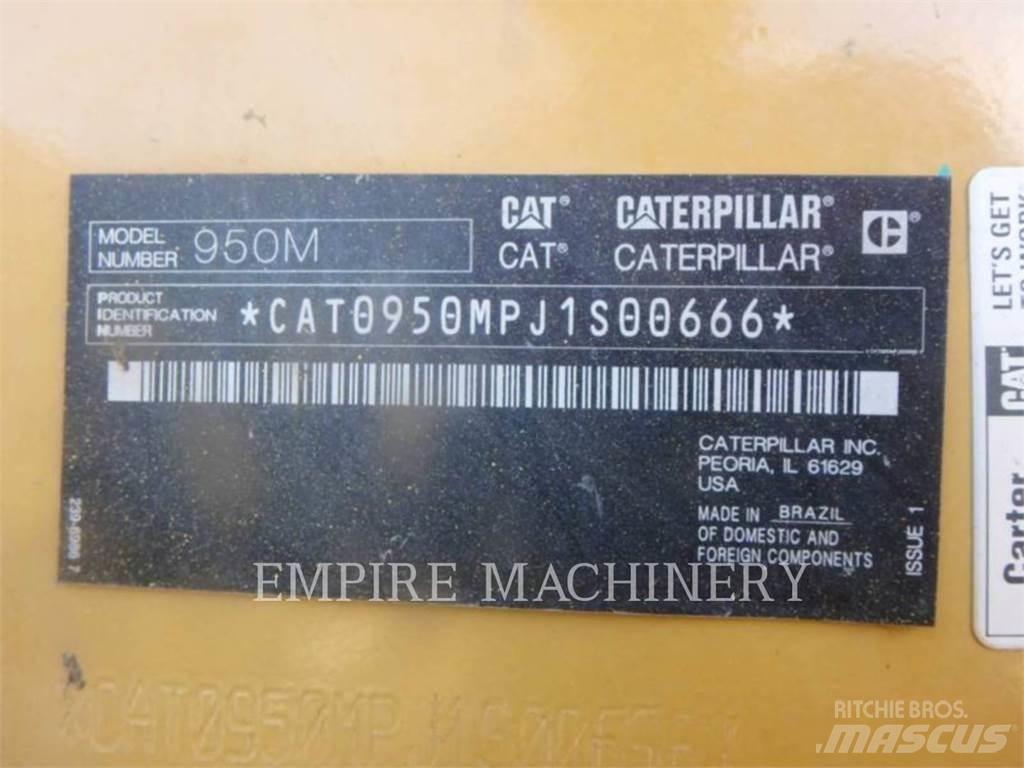 CAT 950M Iekrāvēji uz riteņiem