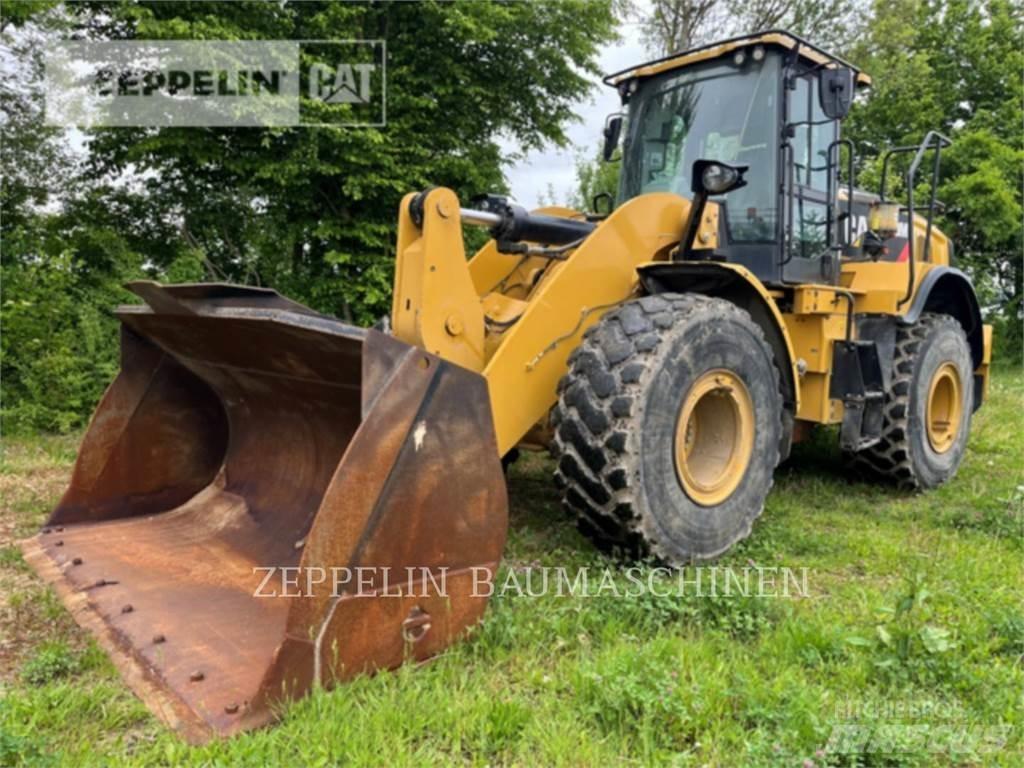CAT 950M Iekrāvēji uz riteņiem