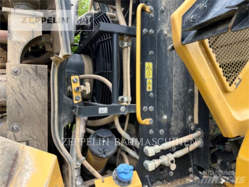 CAT 950M Iekrāvēji uz riteņiem
