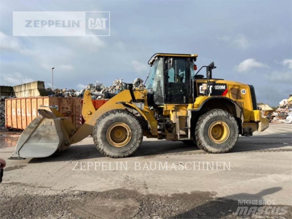 CAT 950M Iekrāvēji uz riteņiem