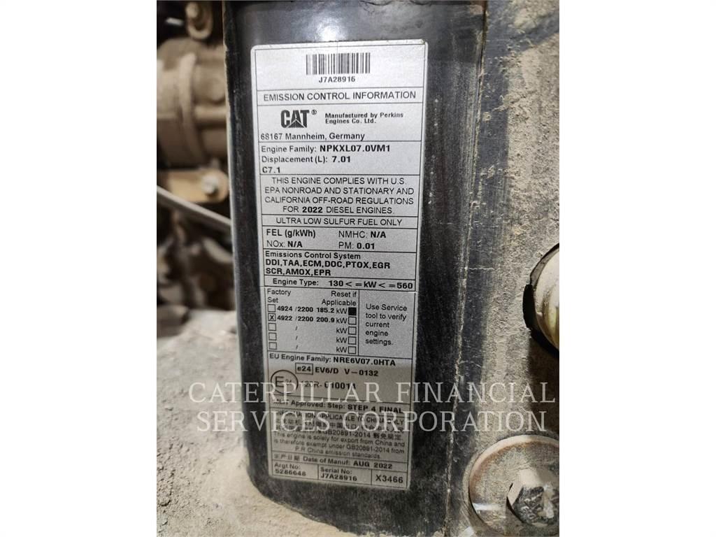 CAT 950M Iekrāvēji uz riteņiem