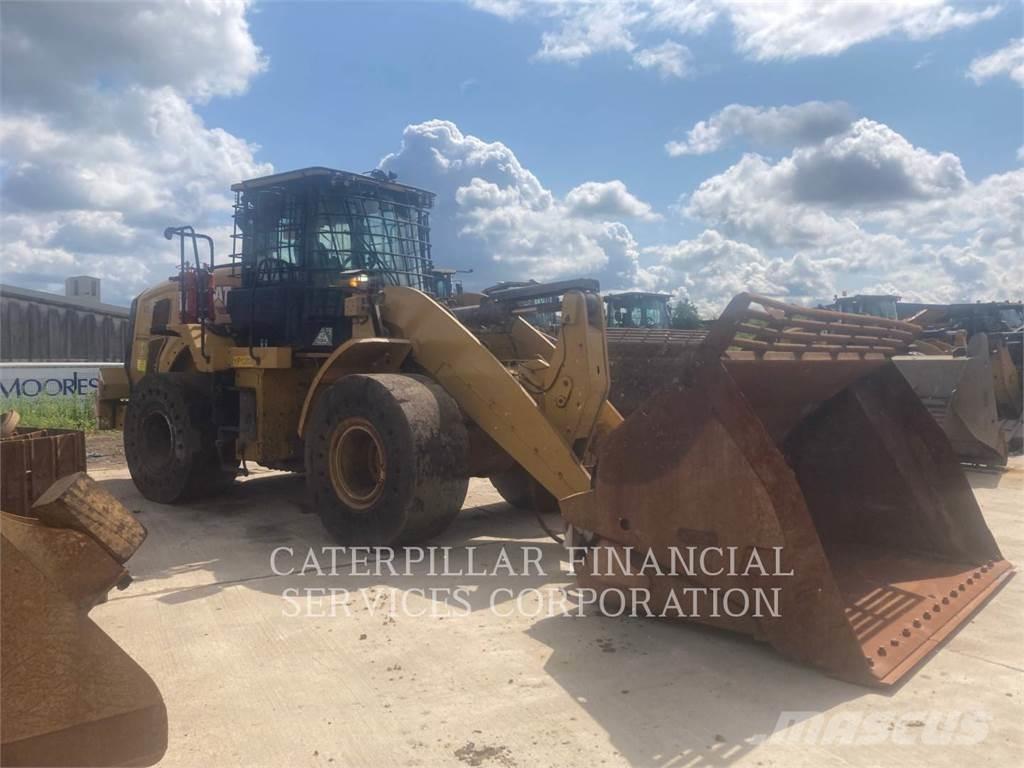 CAT 950M Iekrāvēji uz riteņiem