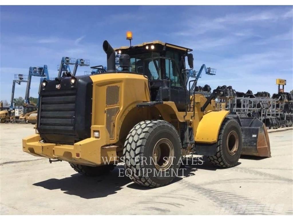 CAT 950M Iekrāvēji uz riteņiem