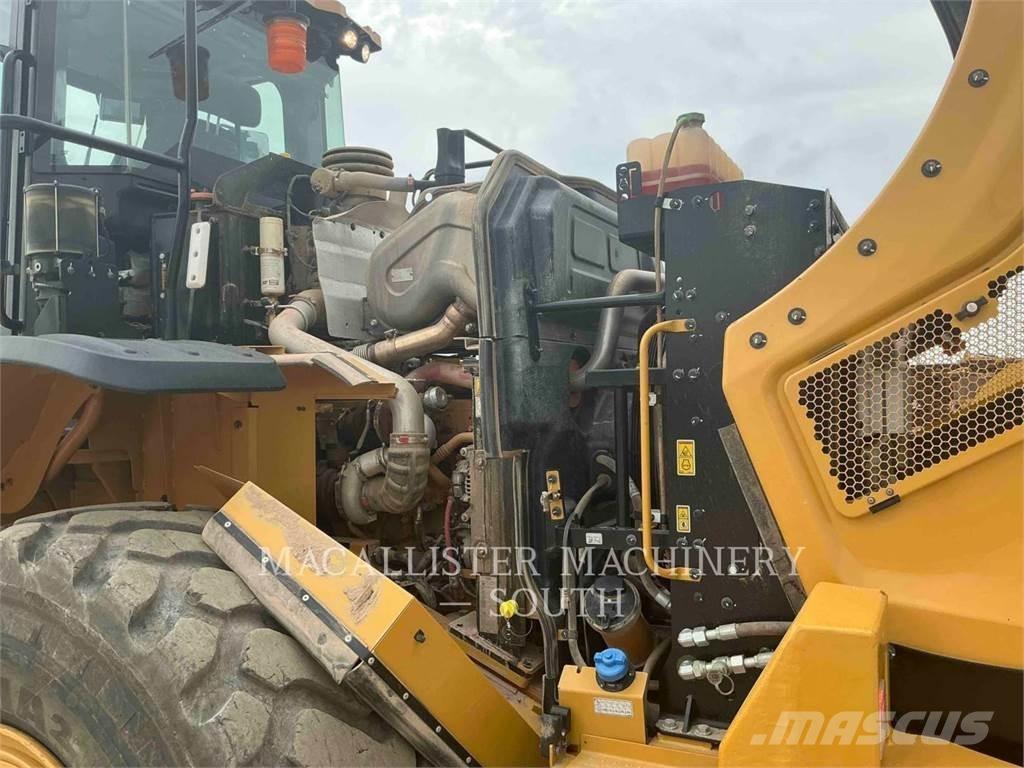 CAT 950M Iekrāvēji uz riteņiem