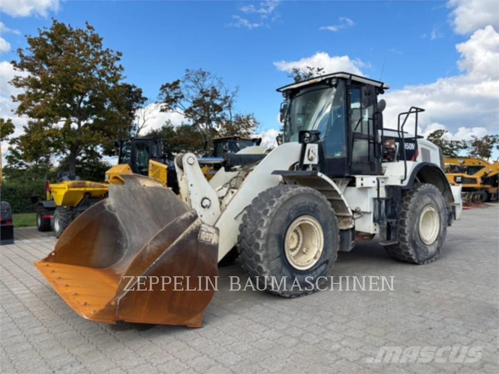 CAT 950M Iekrāvēji uz riteņiem