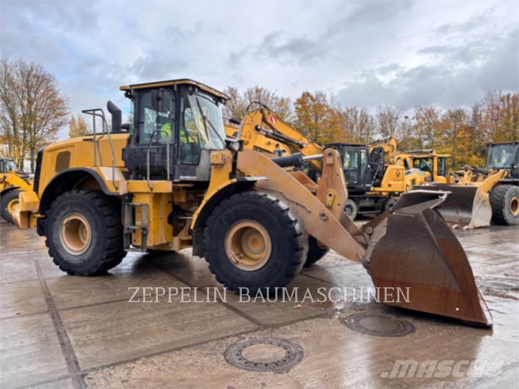 CAT 950M Iekrāvēji uz riteņiem