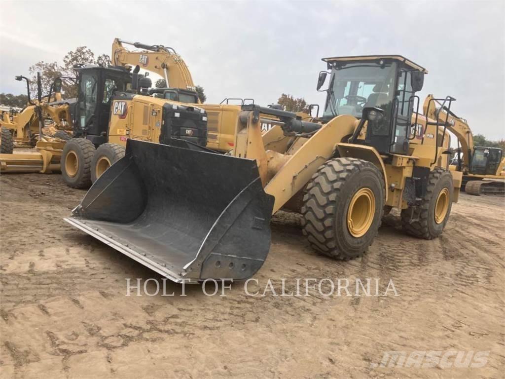 CAT 950M HL Iekrāvēji uz riteņiem
