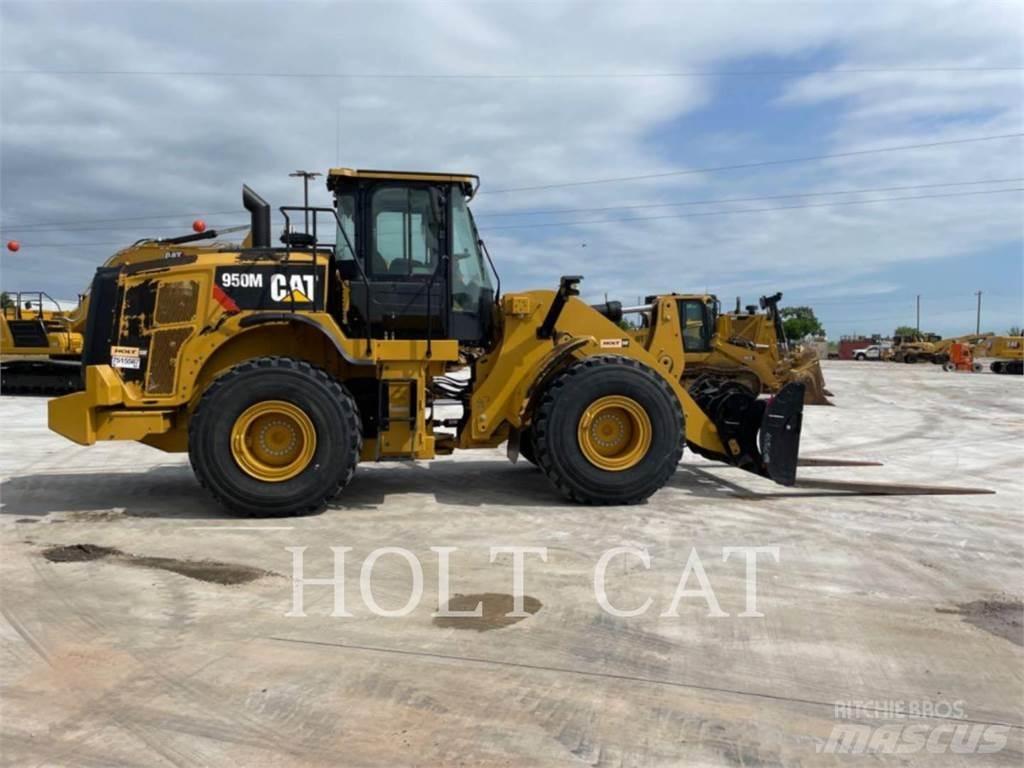 CAT 950M QC Iekrāvēji uz riteņiem
