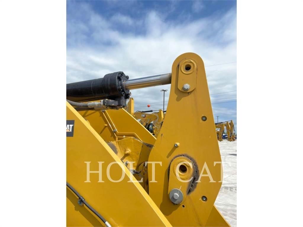 CAT 950M QC Iekrāvēji uz riteņiem