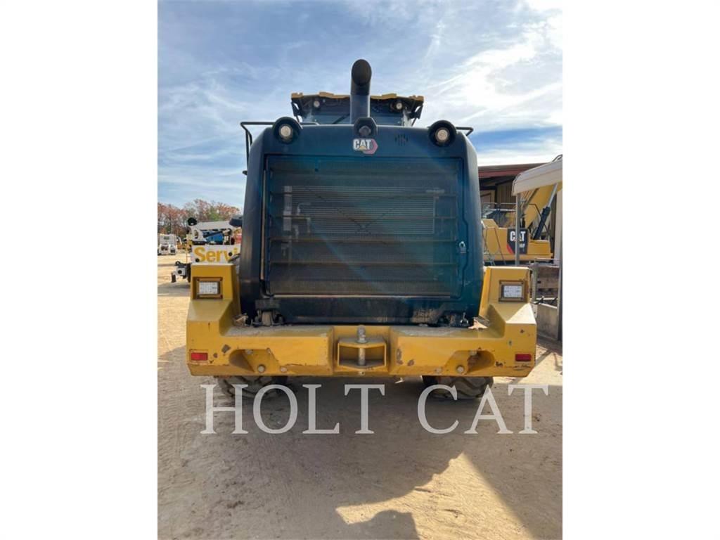 CAT 950M QC Iekrāvēji uz riteņiem
