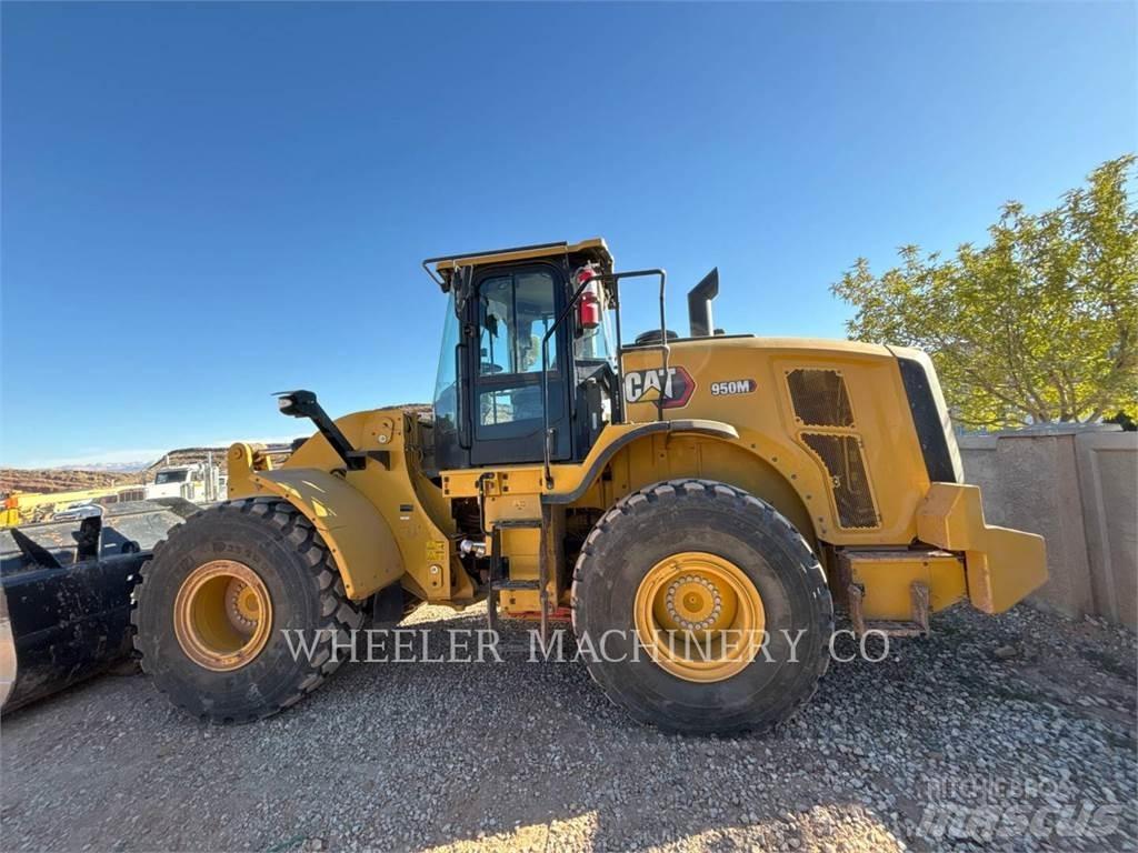 CAT 950M QC Iekrāvēji uz riteņiem