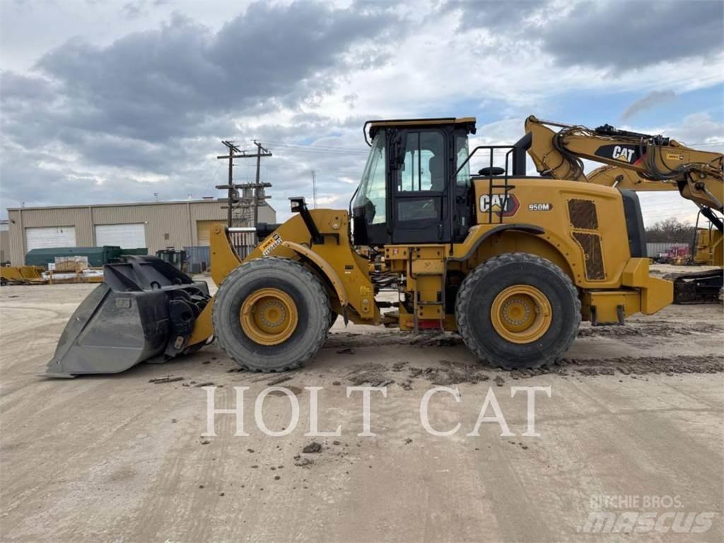 CAT 950M QC Iekrāvēji uz riteņiem