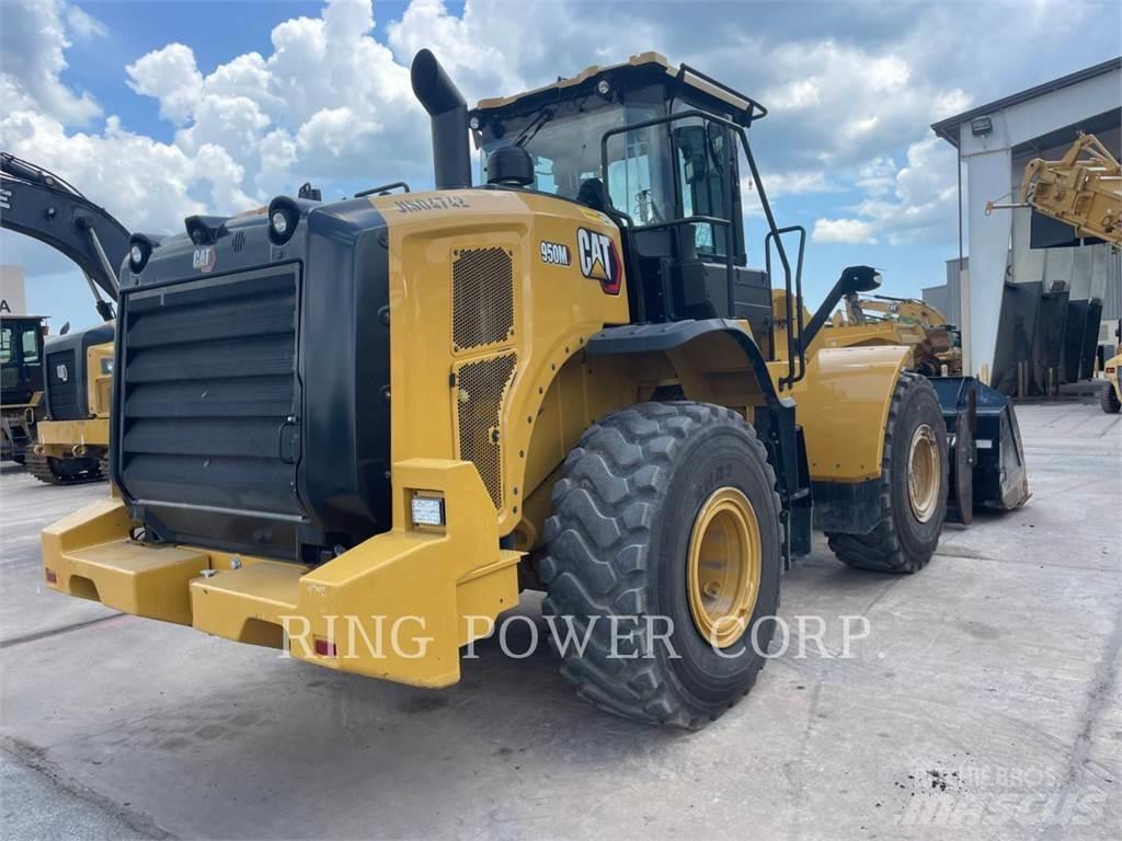 CAT 950MQC Iekrāvēji uz riteņiem