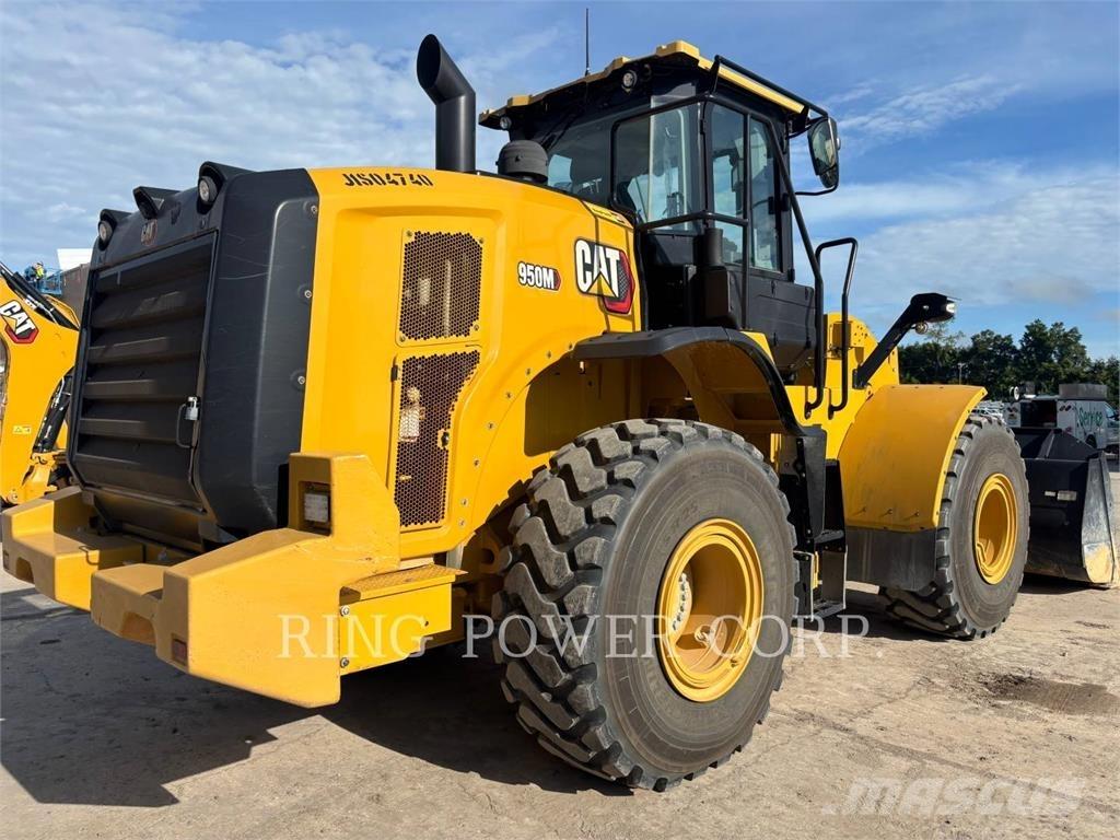 CAT 950MQC Iekrāvēji uz riteņiem