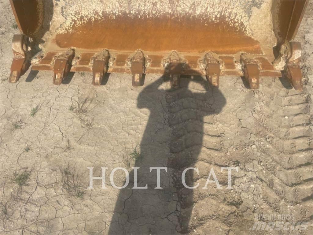 CAT 953 QC Kāpurķēžu iekrāvēji