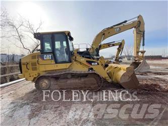 CAT 953K Kāpurķēžu iekrāvēji