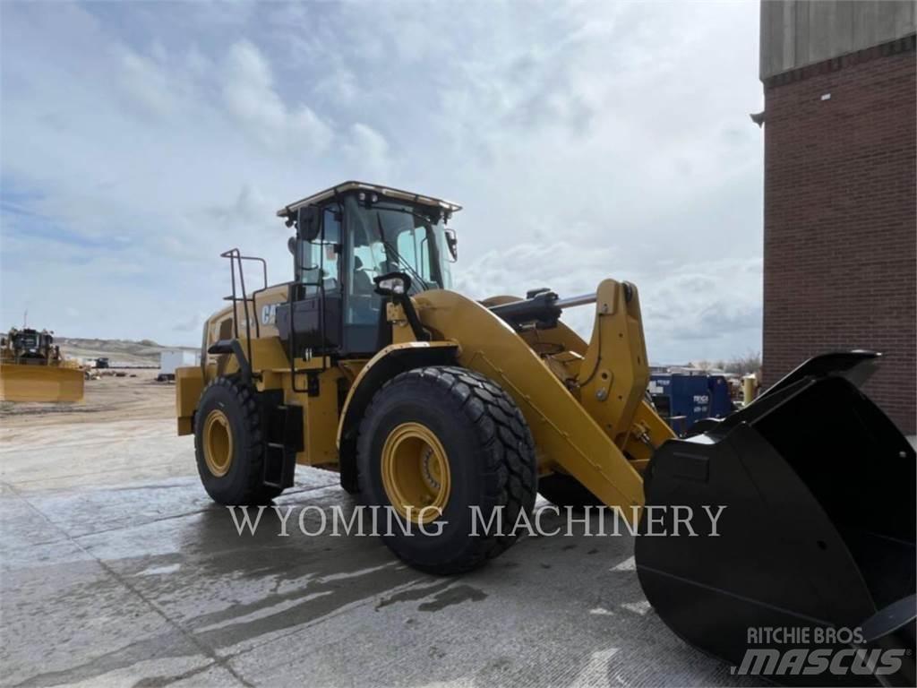 CAT 962 Iekrāvēji uz riteņiem