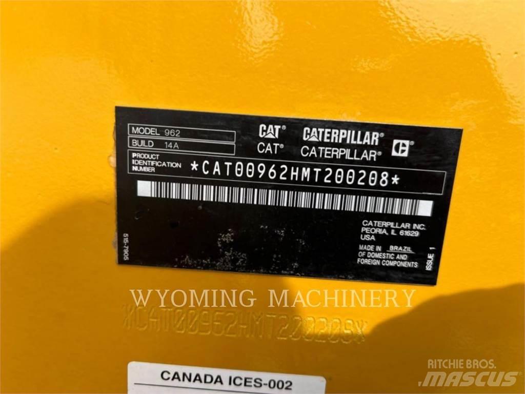 CAT 962 Iekrāvēji uz riteņiem