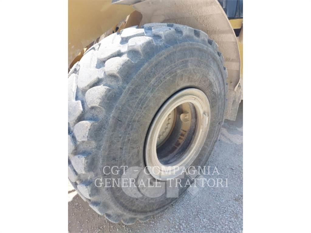 CAT 962G2 Iekrāvēji uz riteņiem