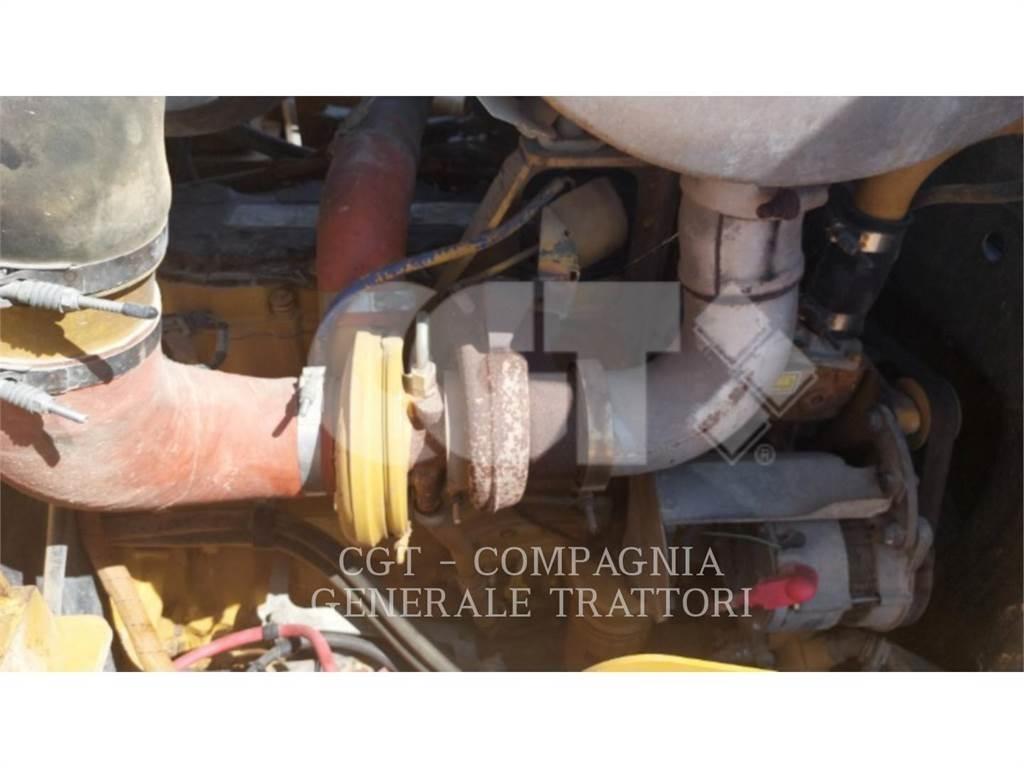CAT 962H Iekrāvēji uz riteņiem