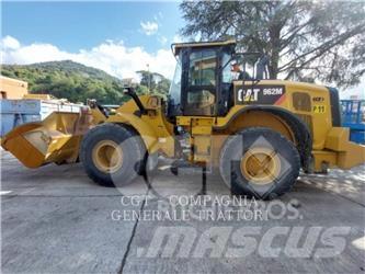 CAT 962M Iekrāvēji uz riteņiem