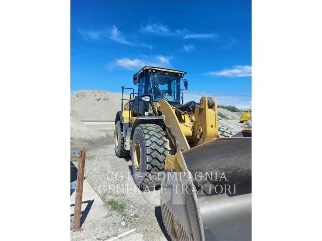 CAT 962M Iekrāvēji uz riteņiem