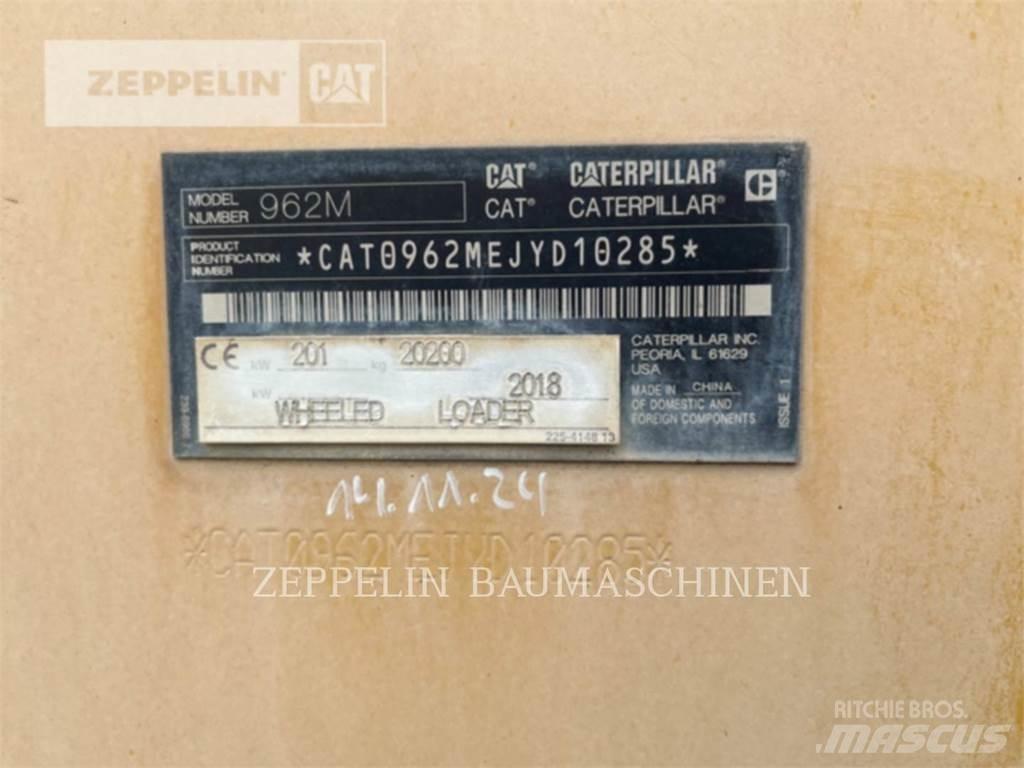 CAT 962M Iekrāvēji uz riteņiem