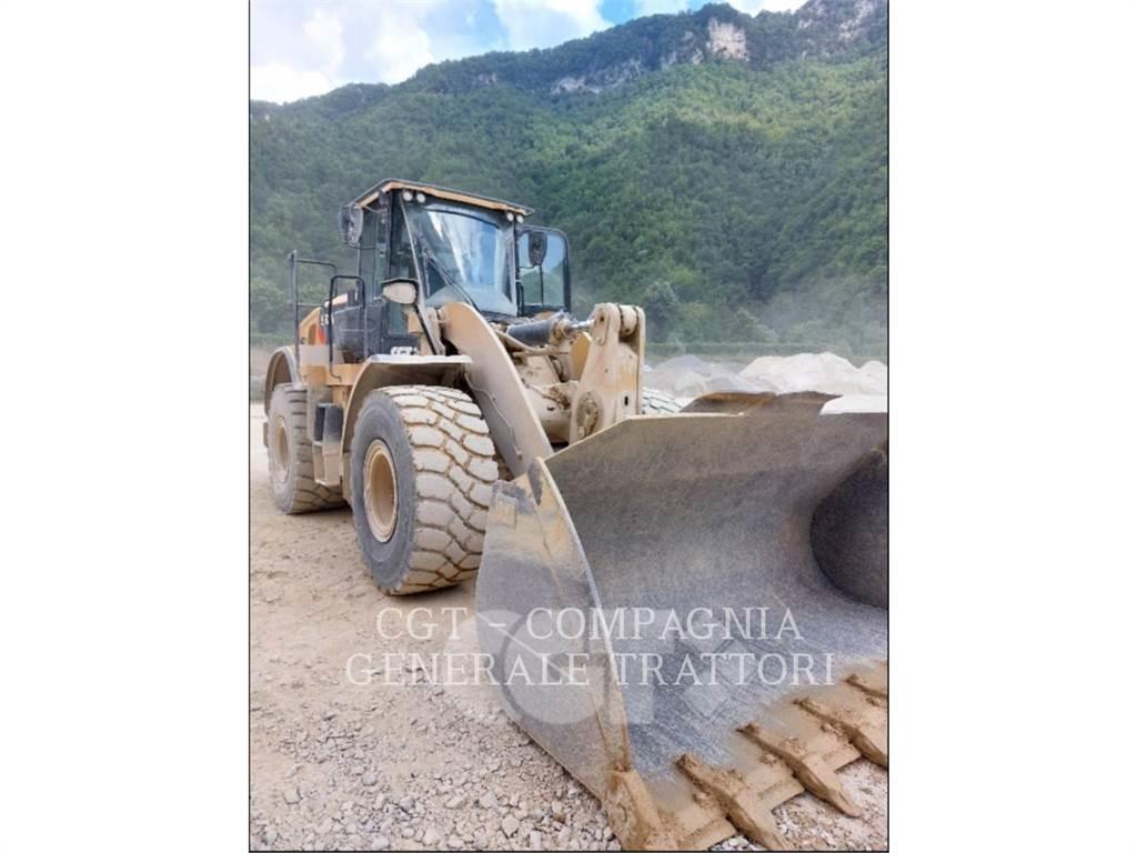 CAT 962M Iekrāvēji uz riteņiem