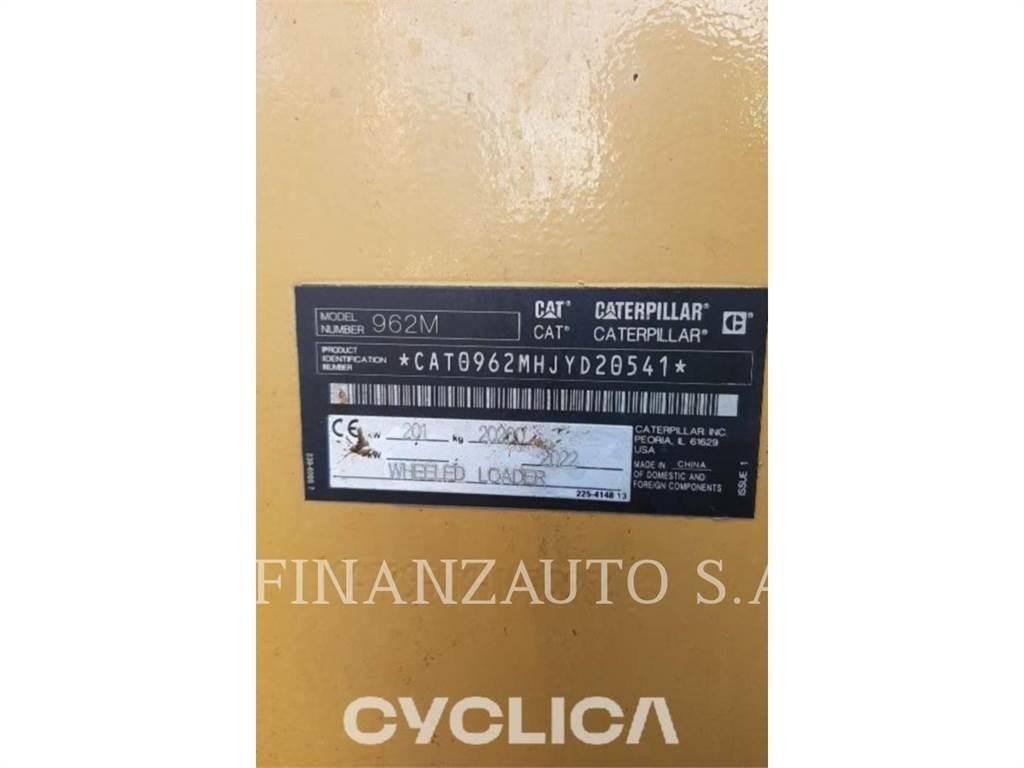 CAT 962M Iekrāvēji uz riteņiem