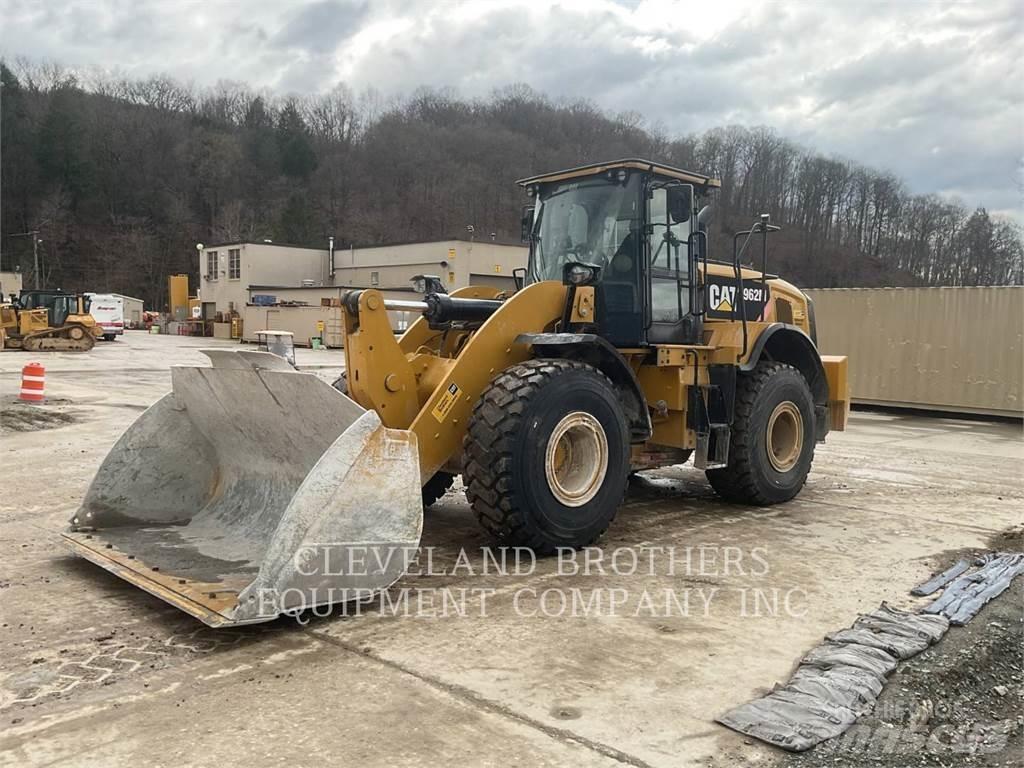 CAT 962M Iekrāvēji uz riteņiem
