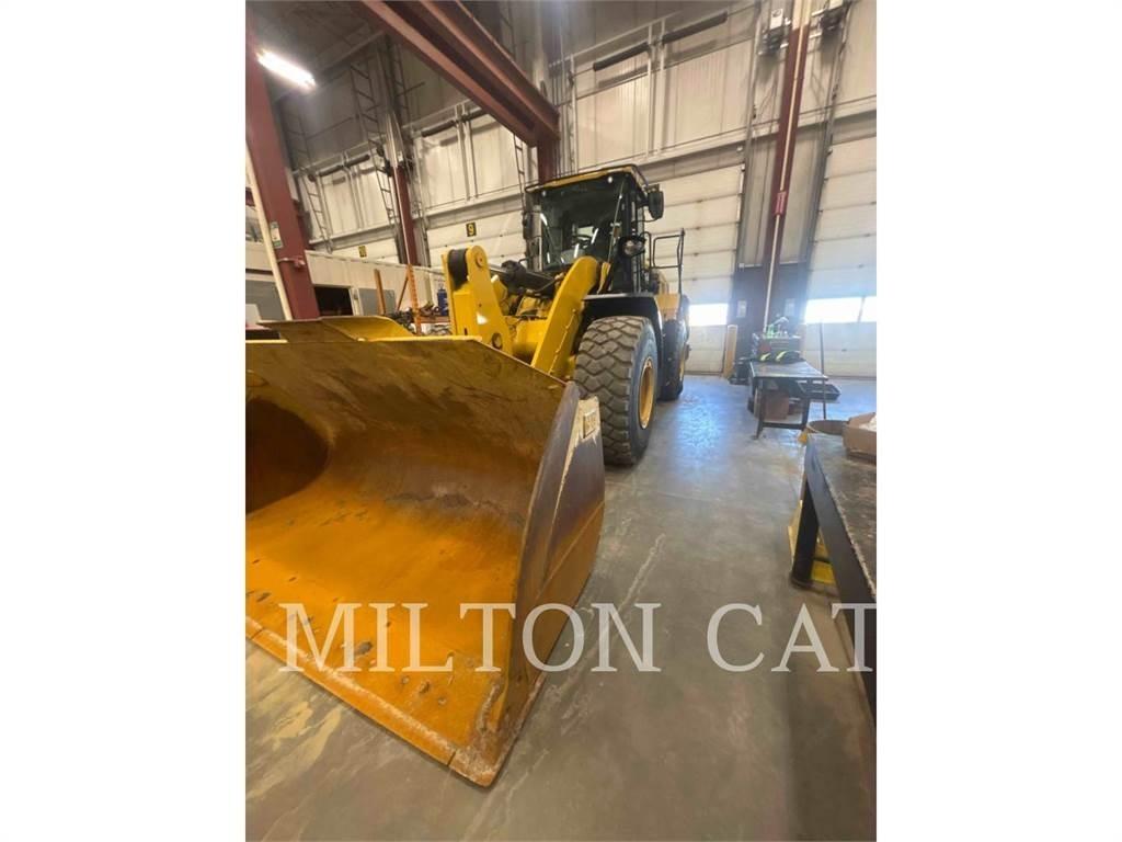 CAT 962M Iekrāvēji uz riteņiem