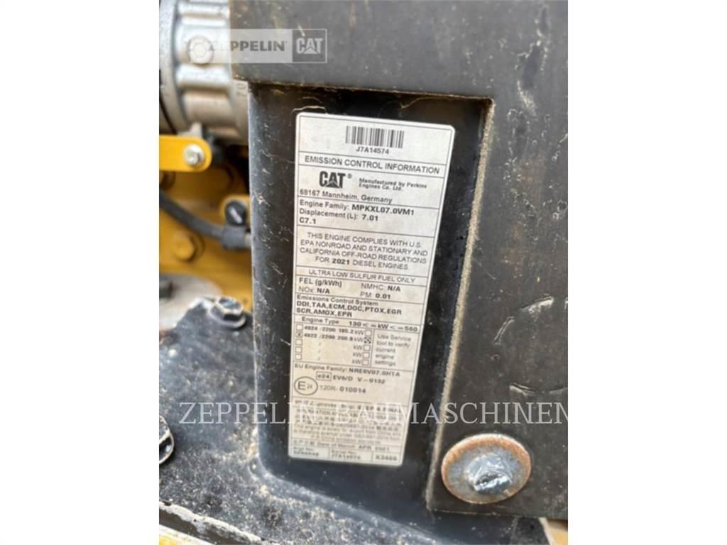 CAT 962M Iekrāvēji uz riteņiem