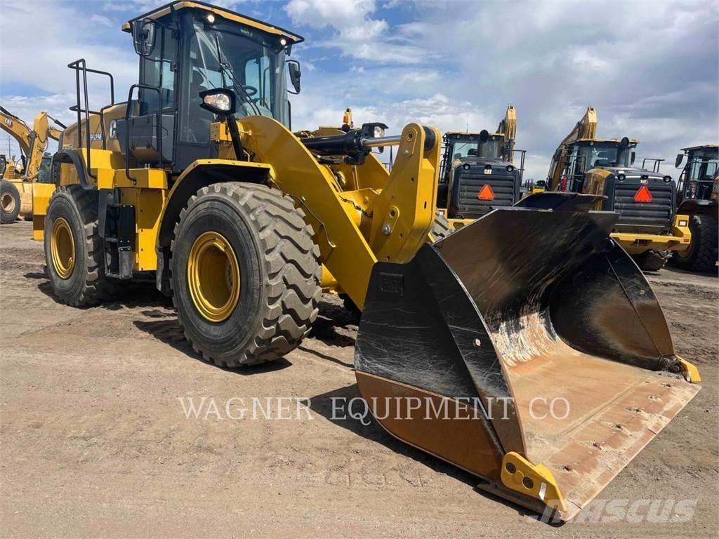 CAT 962M Iekrāvēji uz riteņiem