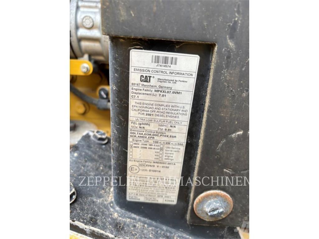 CAT 962M Iekrāvēji uz riteņiem