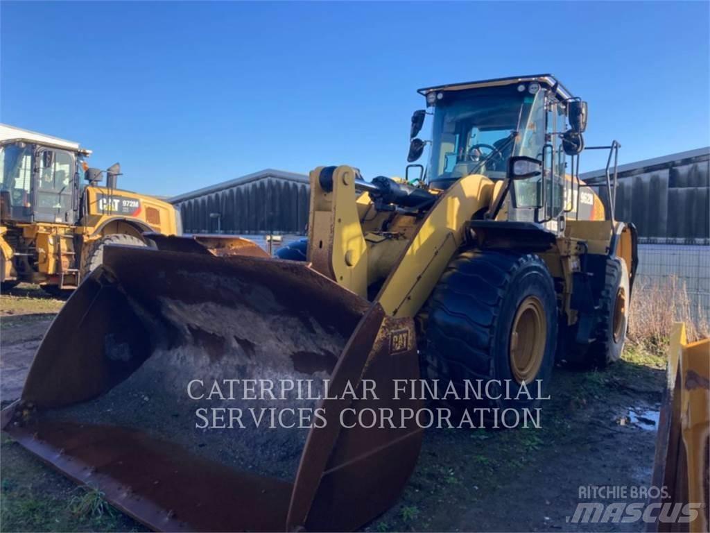 CAT 962M Iekrāvēji uz riteņiem