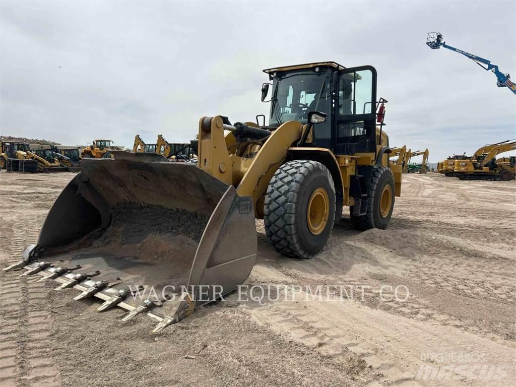 CAT 962M FC Iekrāvēji uz riteņiem