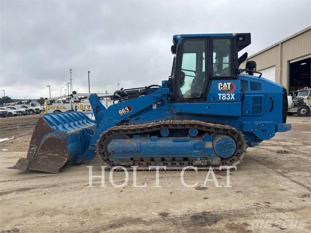 CAT 963 Kāpurķēžu iekrāvēji