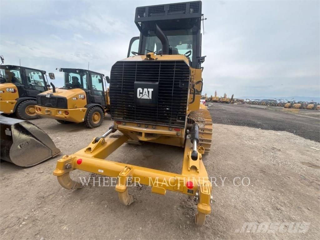 CAT 963 Kāpurķēžu iekrāvēji