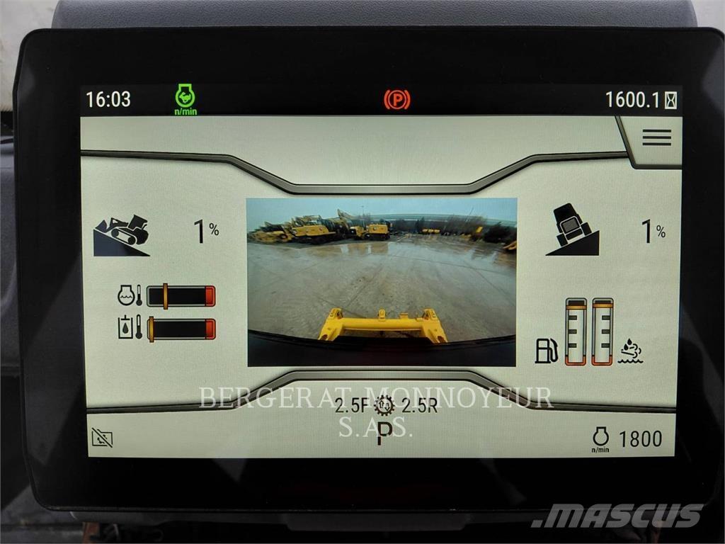 CAT 963 Kāpurķēžu iekrāvēji