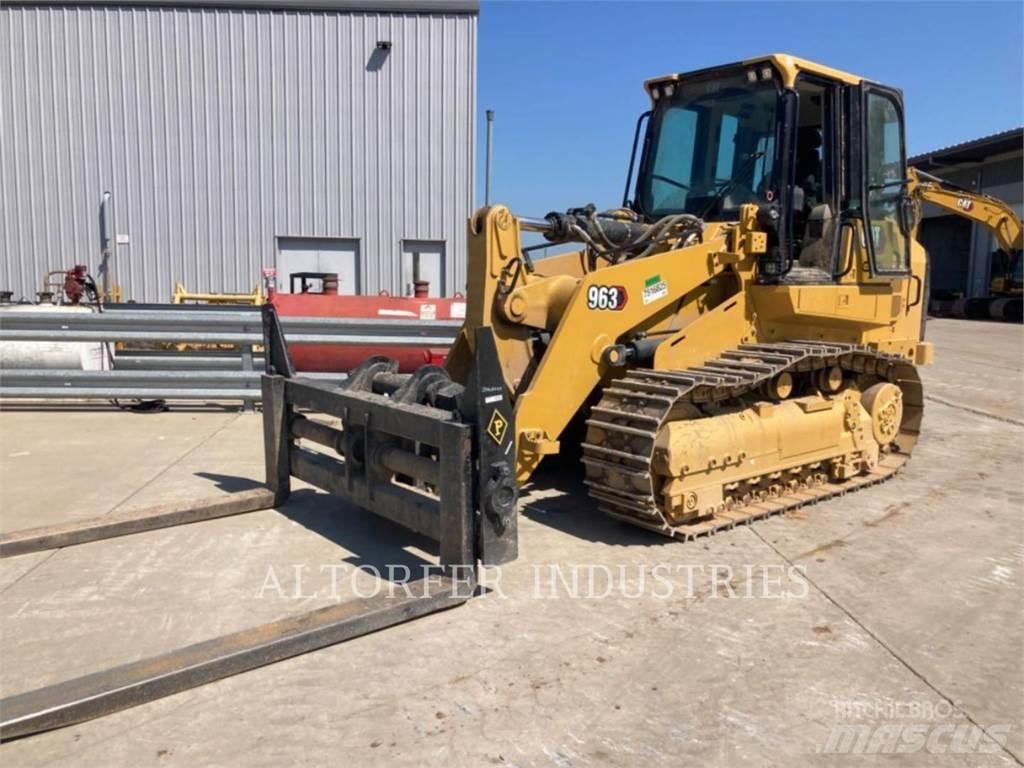 CAT 963-12 Kāpurķēžu iekrāvēji